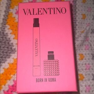 Valentino Born in Roma - Vibrant Pink Packaging